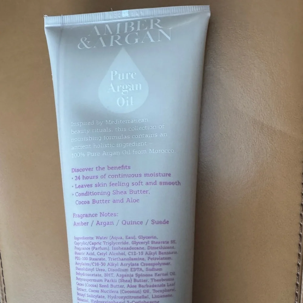 Bath & Body Works Amber & Argan Body Cream 8 oz Retired Rare Scent New - Picture 3 of 4